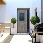 Heliareti Traditional House Holiday home *