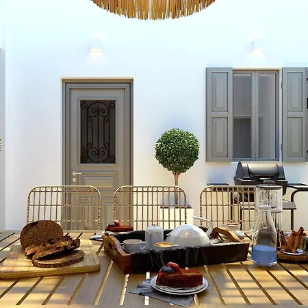 Heliareti Traditional House